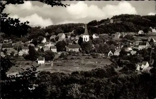 Ak Oerlinghausen in Lippe, Bergstadt, Teutoburger Wald, Kirche, Bäume, Hügel, Landschaft