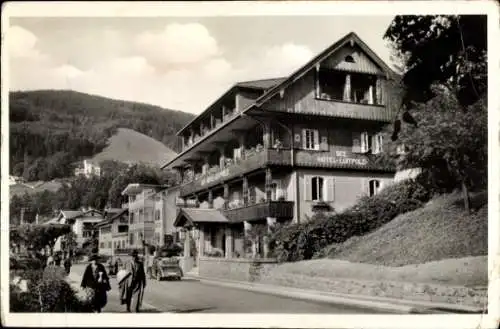 Ak Tegernsee in Oberbayern, Hotel Luitpold, Außenansicht, Straßenseite, Fußgänger
