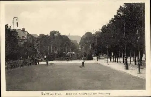 Ak Bonn am Rhein, Blick vom Kaiserplatz, Kreuzberg, Rhein, Bäume, Straße