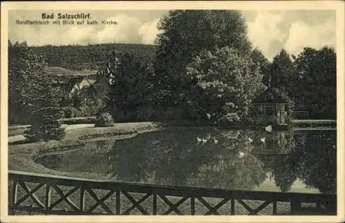 Ak Bad Salzschlirf in Hessen, Goldfischteich, Katholische Kirche