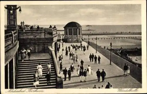 Ak Borkum, Wandelhalle, Besucher, Treppe, Steg,Pavillon