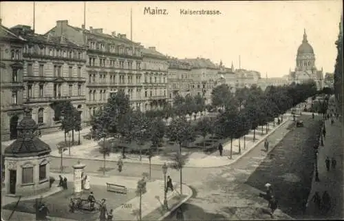 Ak Mainz am Rhein, Stadtansicht von  Kaiserstraße, Bäume,  Gebäude, Dome