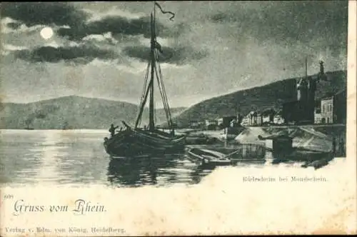 Ak Rüdesheim am Rhein, Nachtansicht, Boot am Ufer, Mondschein, Weg zur Stadt, ruhige Atmosphäre