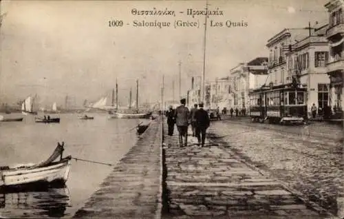 Ak Salonique Saloniki Thessaloniki Griechenland, Promenade am Hafen, Menschen, Boote, Straßenbahn