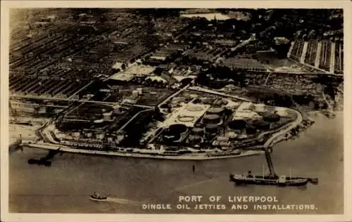Ak Liverpool Merseyside England, Luftbild Hafen  Dingle Öl-Jettys, Installationen