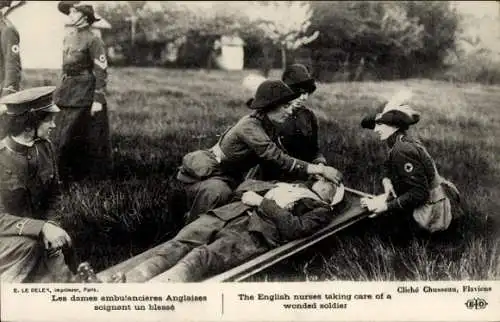 Ak The English Nurses taking care of a wounded soldier