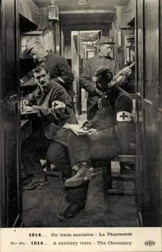 CPA Guerre 1914, Un train sanitaire, La Pharmacie