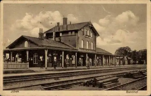 Ak Jübek in Schleswig Holstein, Bahnhof Gleisseite