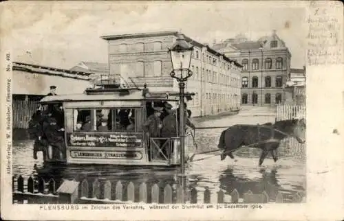Ak Flensburg in Schleswig Holstein, Pferdestraßenbahn, Sturmflut 1904