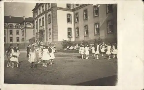 Foto Ak Montigny lès Metz Monteningen Lothringen Moselle, Lehrerseminar, Festungslazarett