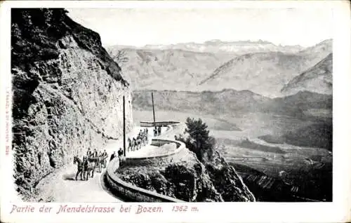 Ak Bozen Bolzano Südtirol, Mendelstraße, Berglandschaft, Serpentinenstraße, Pferdewagen