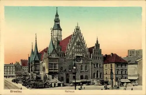 Ak Wrocław Breslau Schlesien, Stadtansicht Rathaus, Spitzgiebel, Türme, Straßenansicht