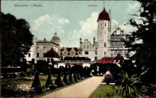 Ak Basedow in Mecklenburg, Schloss, Parkanlage
