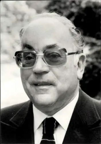 Foto Politiker Bruno Recht, Bürgermeister der Landeshauptstadt Düsseldorf, Autogramm