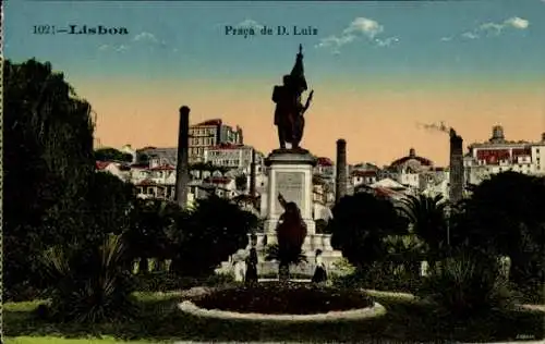 Ak Lisboa Lissabon Portugal, Praça de D. Luiz, Statue, Palmen, Stadtansicht, alte Architektur