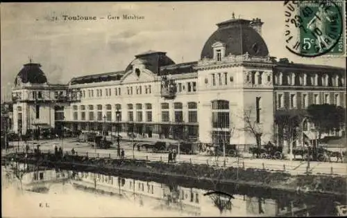Ak Toulouse Haute Garonne, Gare Matabiau,  Architektur, Pferdewagen, Menschenmenge