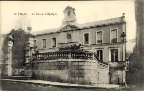 Ak Le Vigan Gard, Fassade La Caisse d'Épargne,  Architektur, Stadtansicht