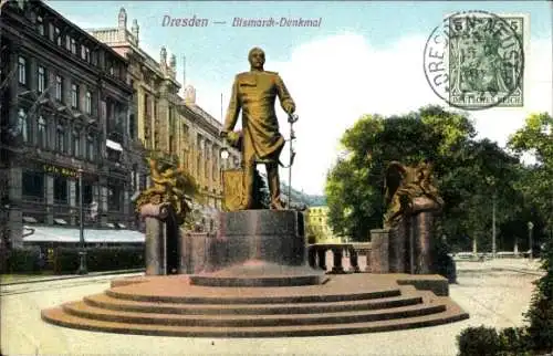 Ak Dresden Altstadt, Denkmal von Bismarck, Statue, Stadtansicht, Straßenansicht,  