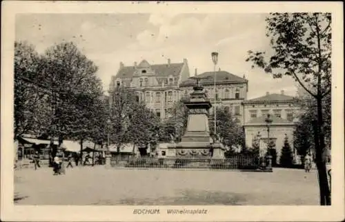 Ak Bochum im Ruhrgebiet, Partie am Wilhelmsplatz, Denkmal