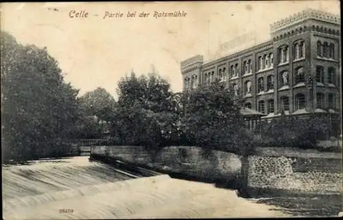 Ak Celle in Niedersachsen, Historisches Gebäude, Ratsmühle, Wasserfall, Naturlandschaft