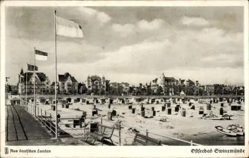 Ak Świnoujście Swinemünde Pommern,  Sandstrand, Badseinrichtungen, Flaggen
