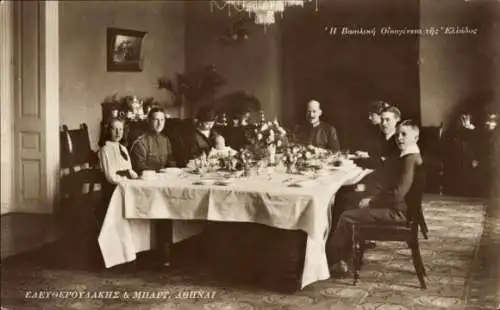 Ak La Famille Royale de Grece, Königsfamilie, König Konstantin I von Griechenland, Sophie, Georg II