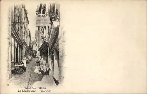 CPA Mont Saint Michel Manche, La Grande Rue