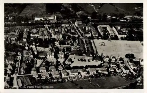 Ak Freiburg im Breisgau, Luftaufnahme, Stadtansicht, Wohngebäude, Meßplatz