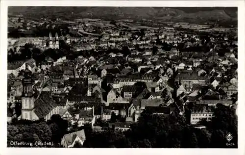Ak Offenburg in Baden Schwarzwald, Luftaufnahme von Offenburg, Stadtansicht,  Architektur