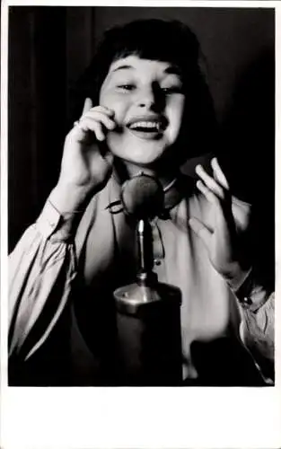 Ak Schauspielerin Evi Kent, Portrait