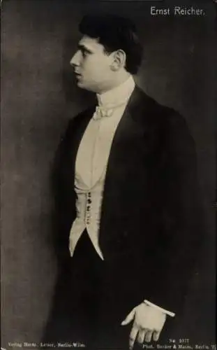 Ak Schauspieler Ernst Reicher, Seitenportrait in Anzug
