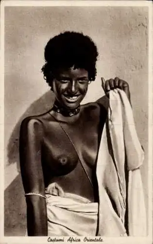 Ak Barbusige Afrikanerin, Portrait