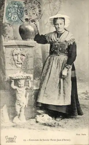 Foto Ak Margarete von Sachsen mit Zwillingstöchtern Maria Antonia und Maria Adelgunde, 1921