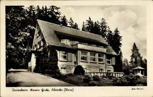Ak Schierke Wernigerode im Harz, Ferienheim Maxim Gorki, Gebäude im Wald,  Architektur