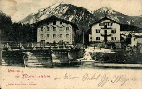 Ak Marquartstein Oberbayern, Kanalpartie mit Brücke und Alpen