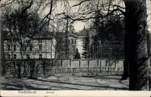 Ak Friedrichsruh Aumühle im Herzogtum Lauenburg, Schloss, parkähnliche Umgebung, Bäume,  Architek