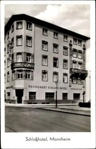 Ak Mannheim in Baden, Schloßhotel,  Restaurant Schloss-Hotel, Hotelgebäude