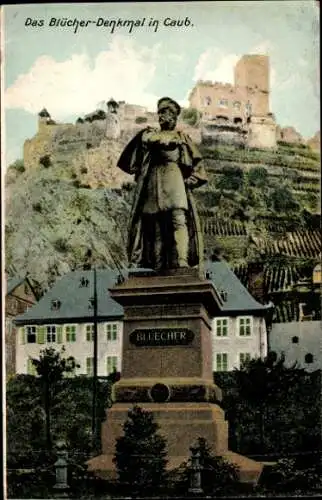 Ak Caub Kaub am Rhein, Blücher-Denkmal, Statue, Burg im Hintergrund, Weinberge