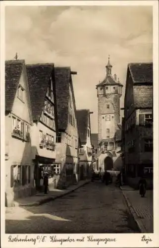 Ak Rothenburg ob der Tauber Mittelfranken, Klingentor, Klingengasse,  Architektur, Schwarz-Weiß-F