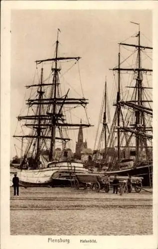 Ak Flensburg in Schleswig Holstein, Hafen, Segelschiffe