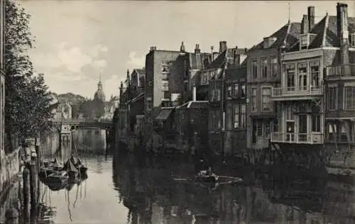 Ak Dordrecht Südholland Niederlande, Stadtansicht, Kanal, Brücke,  Gebäude, Boote