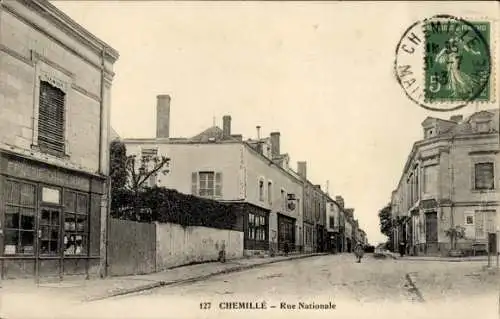 Ak Chemillé Maine et Loire, Straße Rue Nationale, Gebäude, Stadtansicht