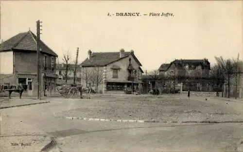 Ak Drancy Seine Saint Denis, Platz Joffre, Pferdewagen, Gebäude, Straßenansicht