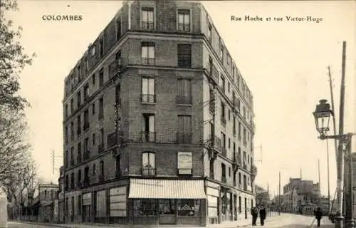 Ak Colombes Hauts de Seine, Gebäude an der Straße Rue Hoche und Rue Victor Hugo