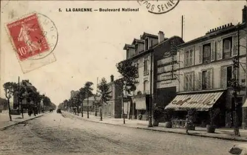 Ak La Garenne Colombes Hauts de Seine, Blick auf Boulevard National,  Gebäude, leerer Straßenbere