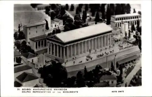Ak Delphi Griechenland, Nachbildung der Monumente in  antike Architektur, viele Bäume, Fotografie