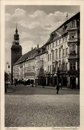 Ak Bautzen in der Lausitz, Blick in die innere Lauenstraße, Passanten