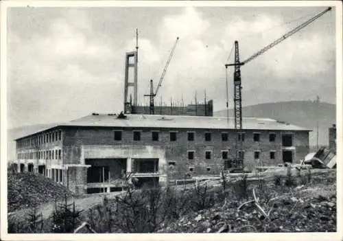Ak Altenhunden Lennestadt im Sauerland, Missionsschule Maria Königin, Baustein, Kran