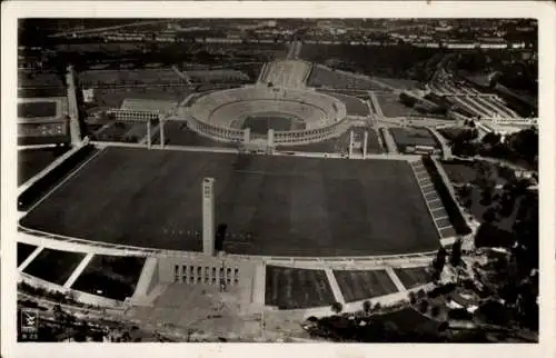 Ak Berlin Charlottenburg Westend, Reichssportfeld, Olympiastadion, Fliegeraufnahme