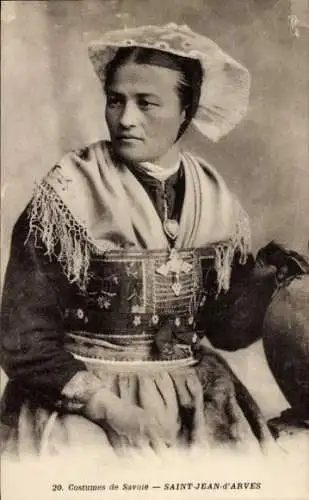 Ak Costumes de Savoie, Frau in französischer Tracht, Saint-Jean-d’Arves